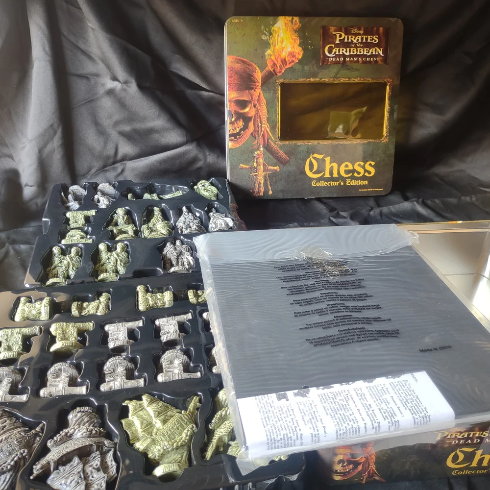 Pirates of the Caribbean Chess Collector's Edition Metal Tin